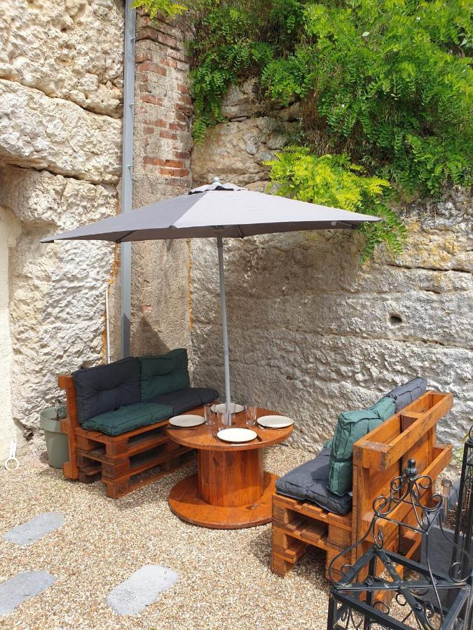 Apartament La Grotte Du Bonheur Cangey Zewnętrze zdjęcie